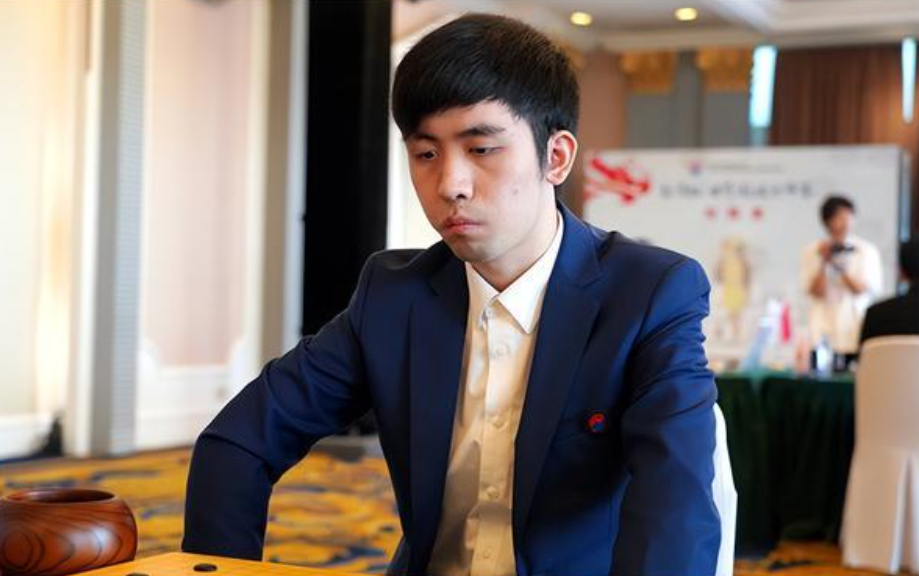 的用人思路, 冠赛事的表, 丁浩